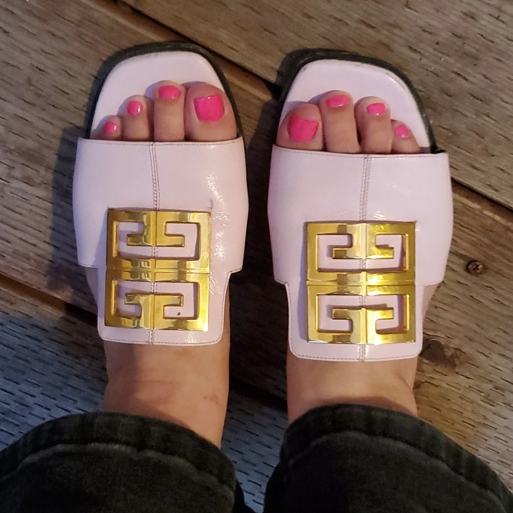 Givenchy Slides - Picture 2 of 6